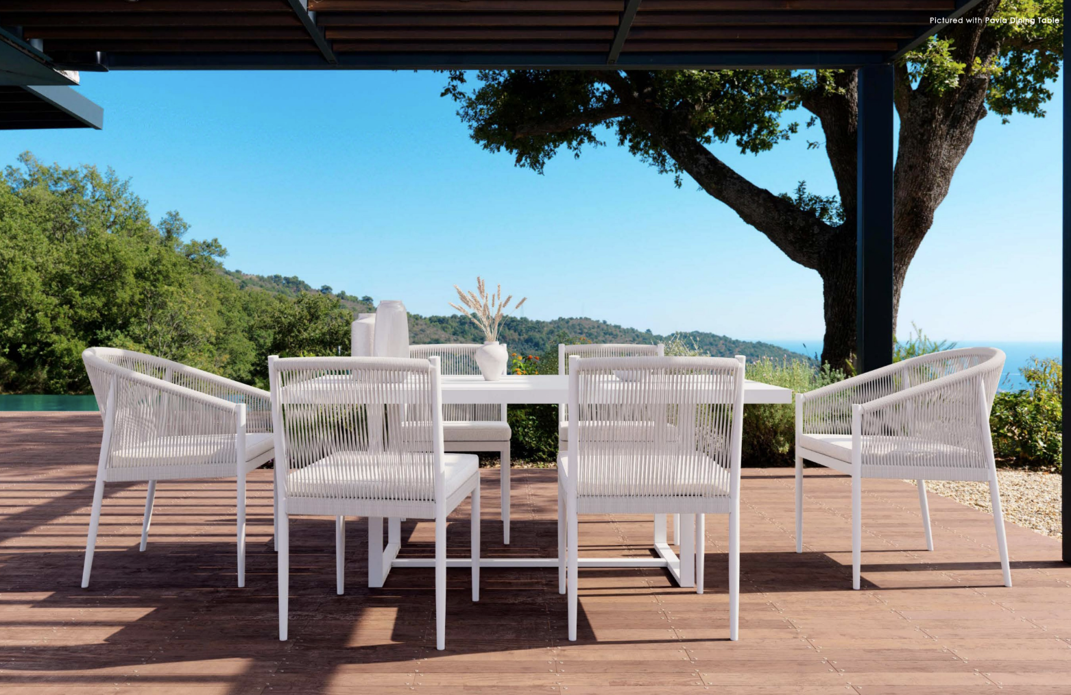 Outdoor chaise lounges and daybeds