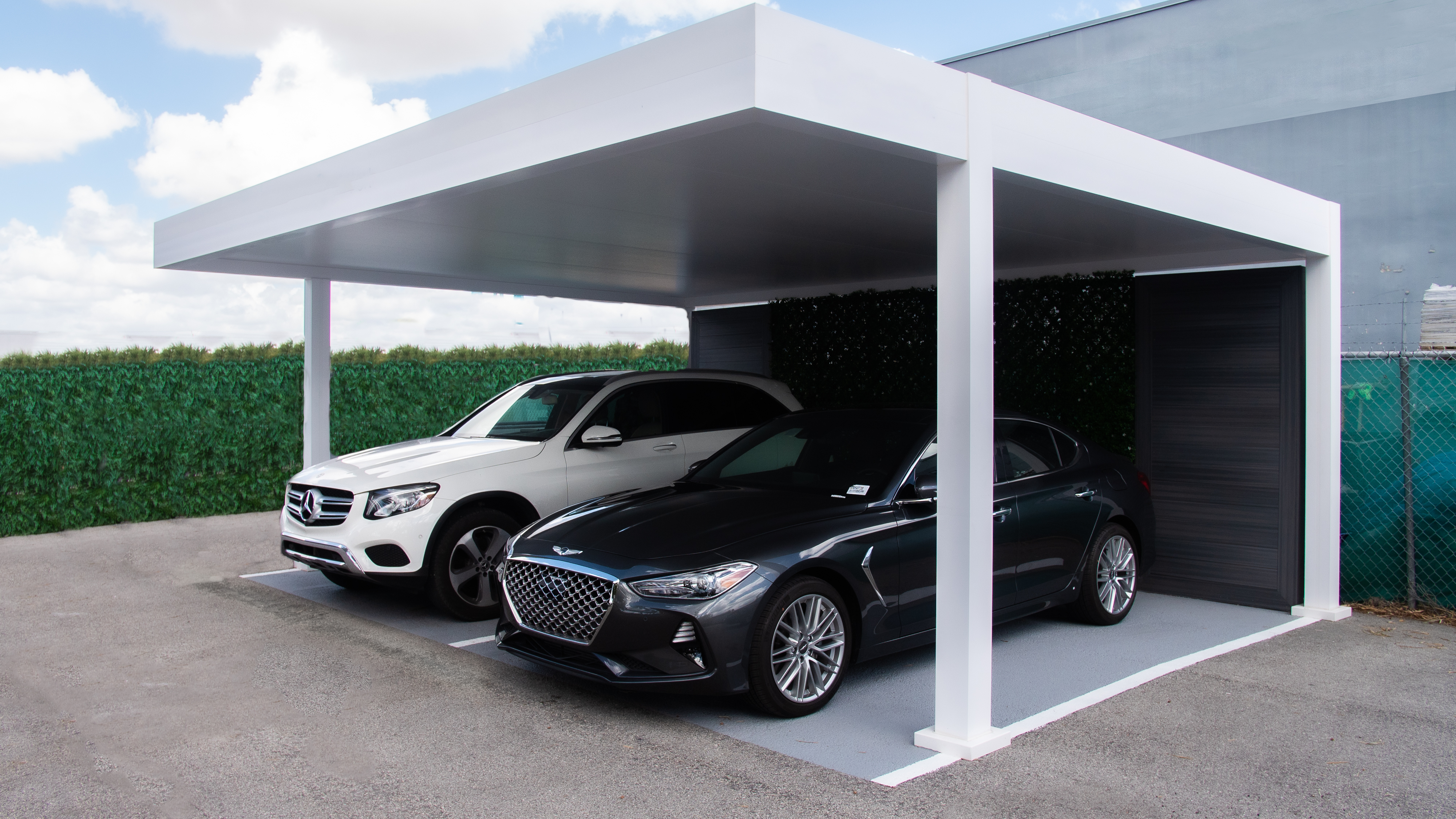 R-CAR carport exterior view