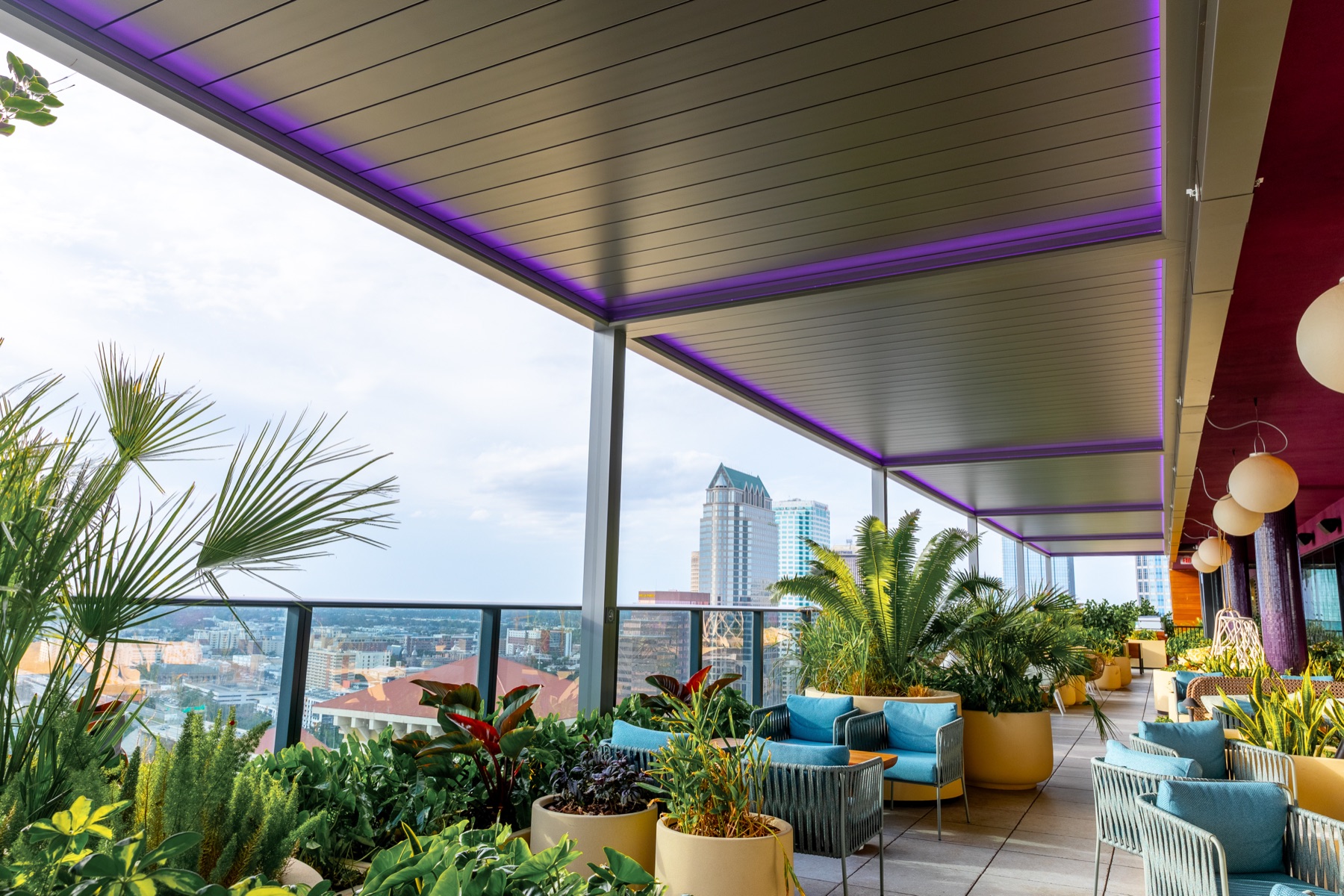 Gray R-BLADE rooftop with RGB lighting