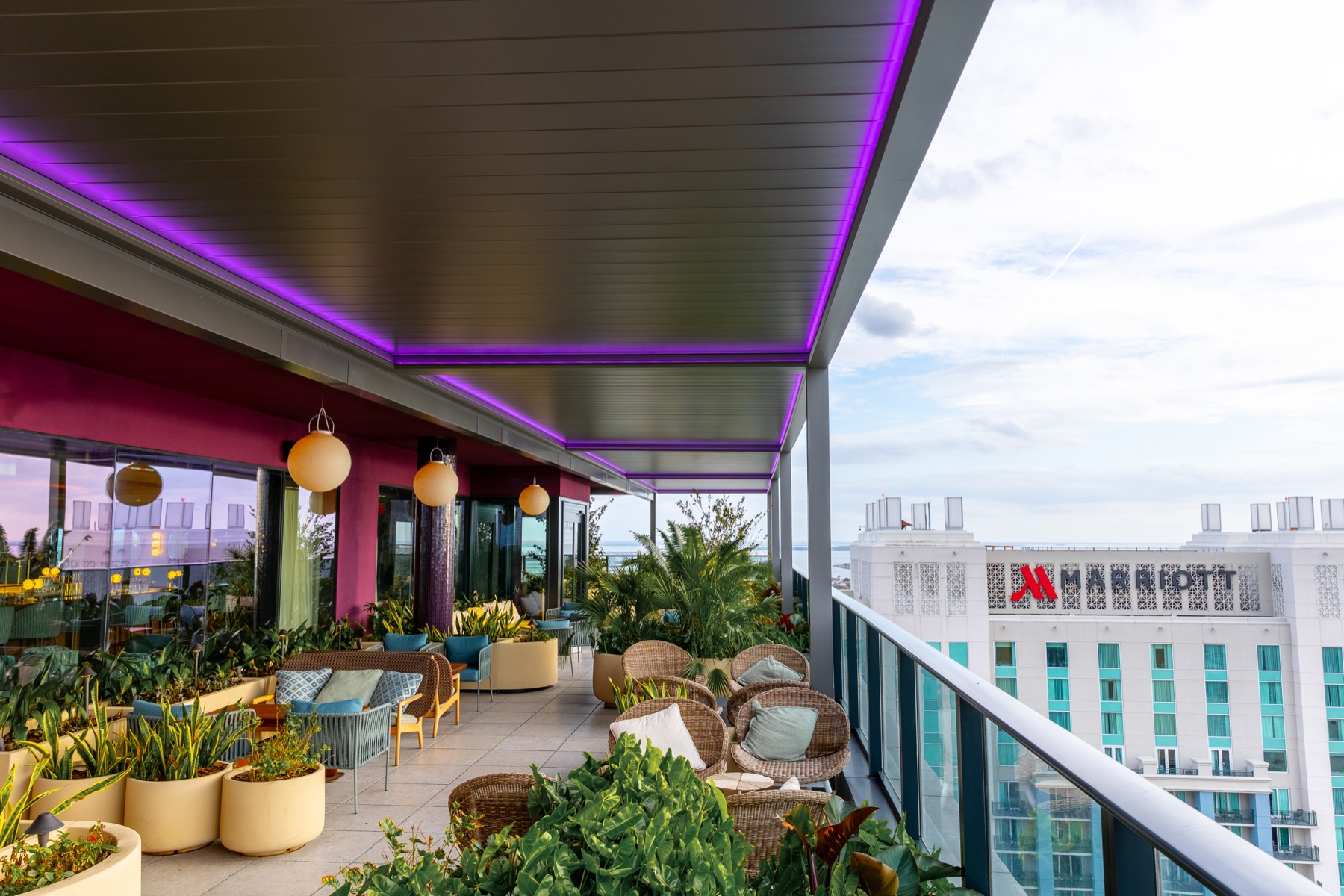 Gray R-BLADE rooftop with RGBW LED strips