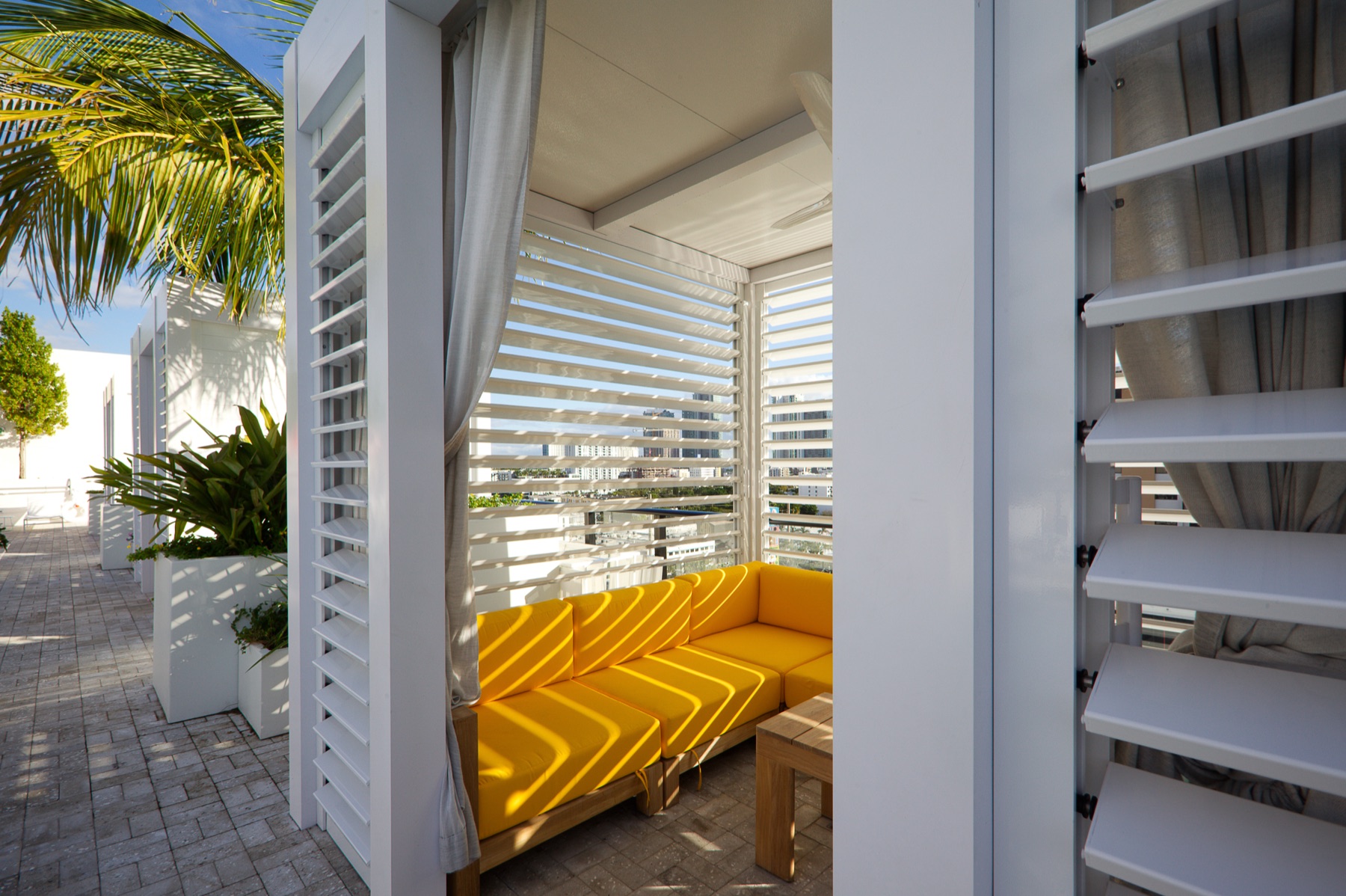 White R-SHADE with ipe surface