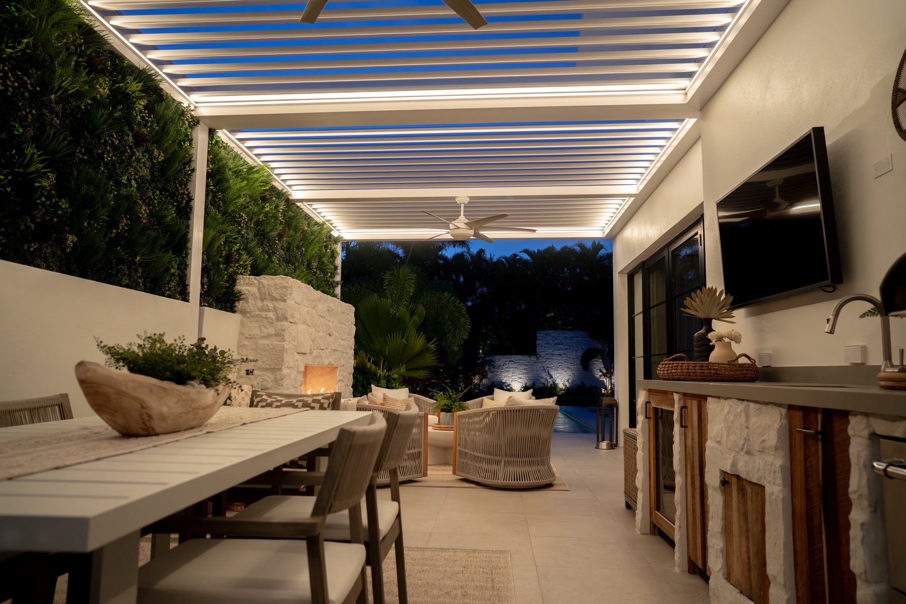 White R-BLADE with LED strip lighting at dusk