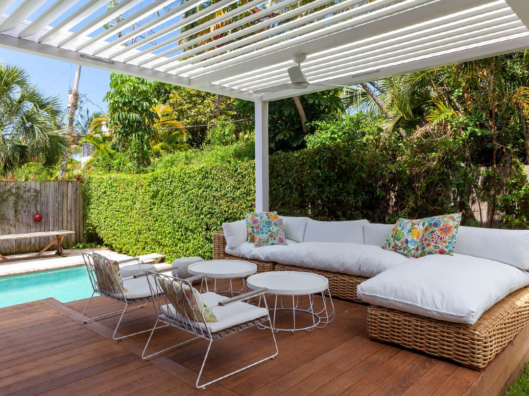 pergola louvered roof pool